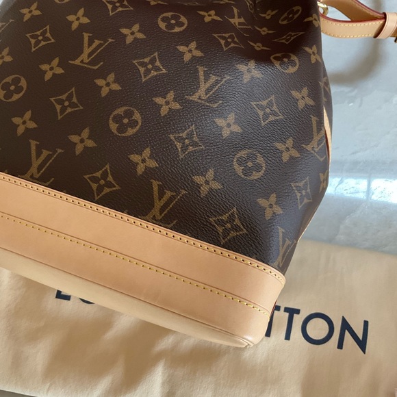 Sold New 2022 Louis Vuitton Noe - Picture 10 of 16
